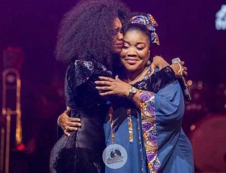 BECCA LOSES BIOLOGICAL MOTHER 1 625D6439 2B74 4DA5 A8B6 BBB2EACD0EAF