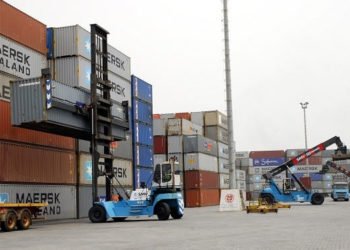 The Deputy Chief Executive Officer of Ghana Export Promotion Authority (GEPA), Samuel Dentu, says the Authority will actively participate in the discourse that ensures the high cost of renting containers at the ports by the importers are subsidized.