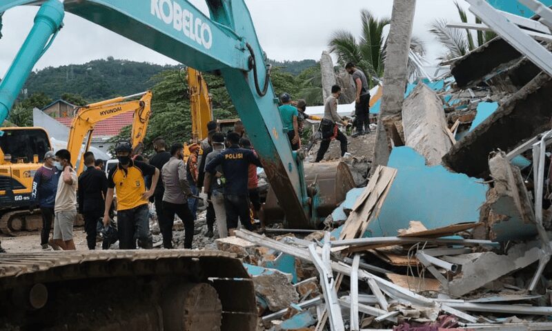 At least 35 killed, hundreds injured as earthquake hits Indonesia 4 another