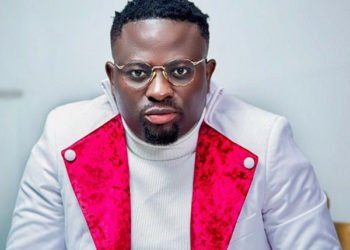 BROTHER SAMMY POSES ONE AND THOUSAND QUESTIONS TO CECILIA MARFO 6 Samuel Opoku, better known as Brother Sammy has posed some very brutal questions to veteran gospel singer, Cecilia Marfo. This transpired during an interview session on an Accra based radio station.