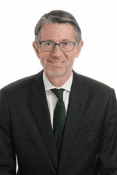 IMF's Director of Finance Department to Retire 1 IMF's Director of Finance Department to Retire