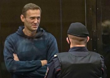 Russia: Alexei Navalny in court again on charge of defaming war veteran