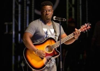 Kumi Guitar features Shatta Wale on new song Highlife musician Zylofon music artist, Nana Yaw Kumi who is popularly known as Kumi Guitar