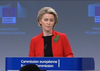 European parliament formally approves Brexit deal