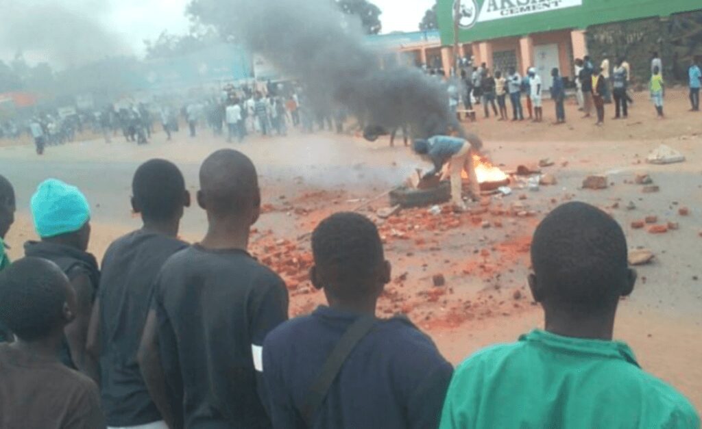 Malawi police ordered to pay damages to women raped by officers 2 use 3