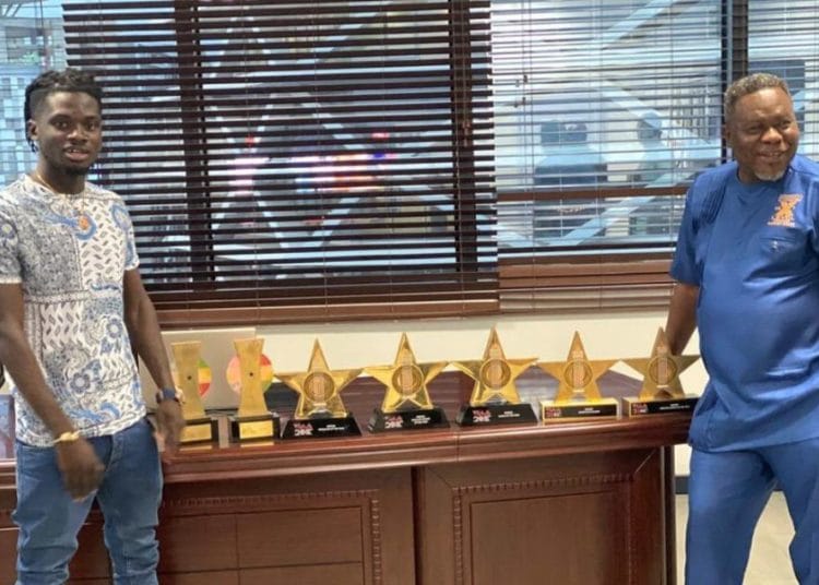 I am aspiring to be a billionaire like Dr. Kwaku Oteng- Kuami Eugene 1 , Kuami Eugene has disclosed that he aspires to be a billionaire like Dr. Kwaku Oteng. This follows him being questioned why he didn't charge Dr. Kwaku Oteng for being an ambassador for
