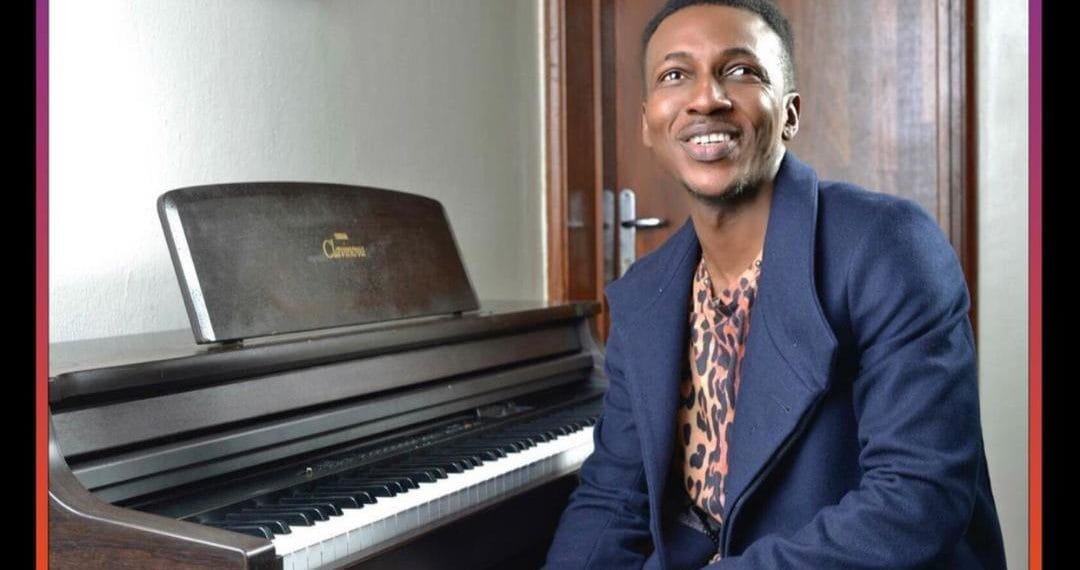 Frank Edwards has backlashed Nigerians tweeting and making the divorce of Billionaire Bill Gates and his wife Melinda their main topic for discussion as he asked them to focus on matters concerning Nigeria.