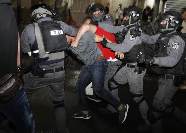UN urges Israel to exercise 'restraint' during unrest in East Jerusalem 1 UN urges Israel to exercise 'restraint' during unrest in East Jerusalem