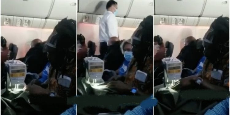 Shocking as Tailor seen working with sewing machine on a plane mid-air 1 Shocking as Tailor seen working with sewing machine on a plane mid-air An unidentified man has been captured in a viral video working with his sewing machine on plane mid-air.