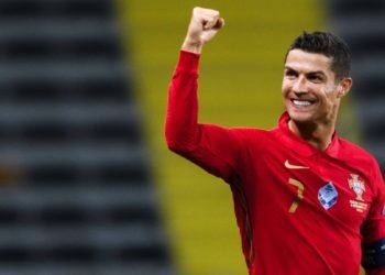 Portuguese football star, Cristiano Ronaldo continues to mark records on and off the football pitch as he has made history by becoming the first person in the world to reach 300 million followers on Instagram
