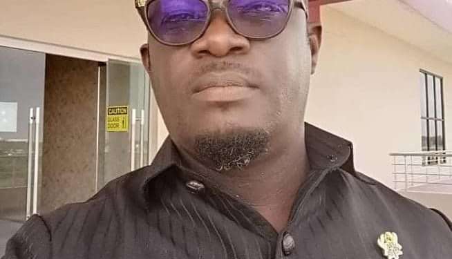 Afigya Kwabre South District youth calls for retention of DCE 1 Vice Chairman of the Kwabre Development Fund (KWADEF), David Twumasi, has called for the maintenance of the district chief executive of the Afigya Kwabre South District of the Ashanti Region.