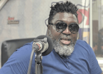 Legendary Ghanaian Hiplife engineer and record producer, Da Hammer has asked the organizers of the Vodafone Ghana Music Awards to modify the various award schemes especially the ultimate award to suit the interest of artists.