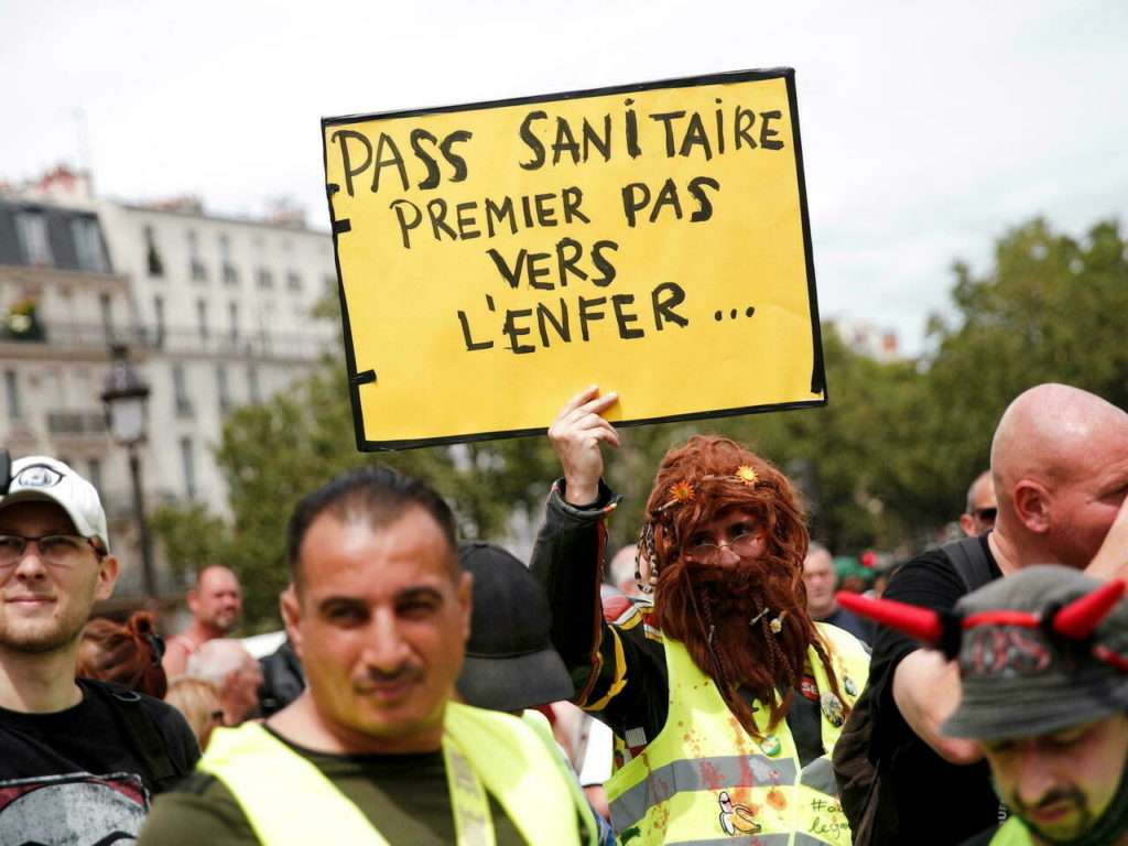 Forcing people to get vaccinated is a crime against humanity- Toya Delazy 3 w1280 p4x3 Paris anti vaxx protest