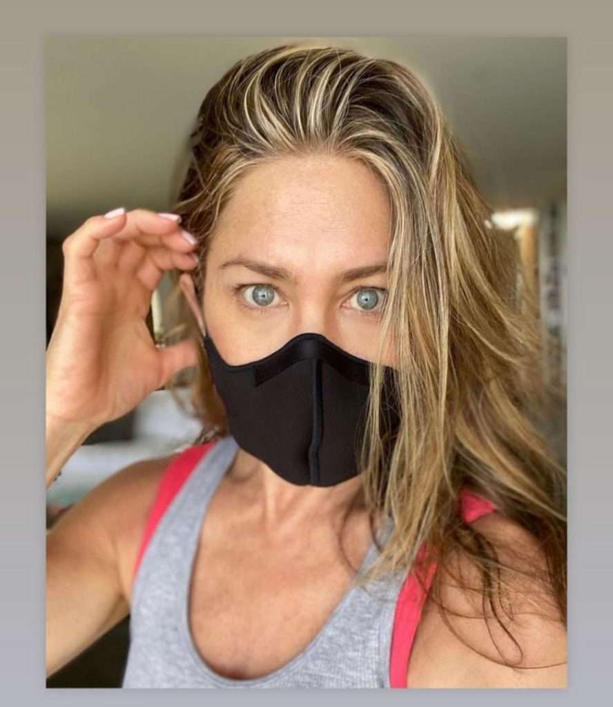 Jennifer Aniston explains why she cut off unvaccinated friends 3 d14d3341 421f 404f bced 65bbd412ddf2