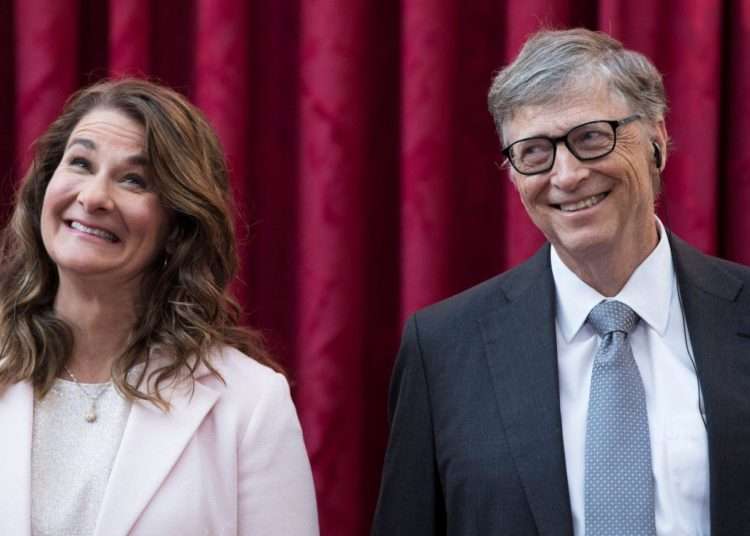 "It’s Been a Year of Great Personal Sadness for me"- Bill Gates Opens up on his Divorce 1 Microsoft co-founder Bill Gates and Melinda French Gates have finally gotten divorced after 27 years of marriage.