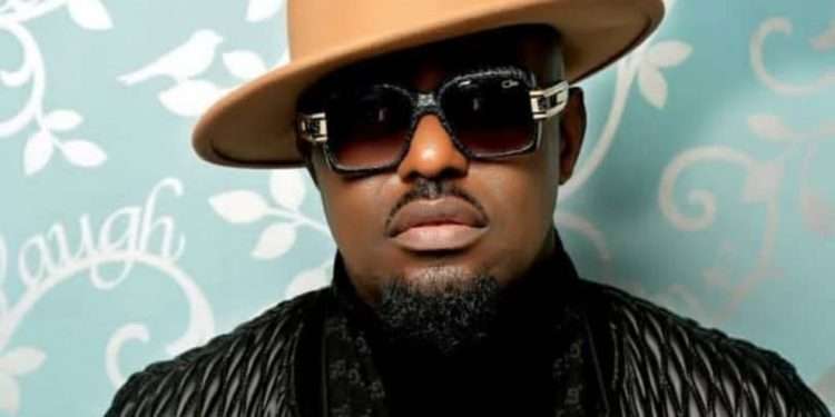 A video trending on social media shows an altercation between Nollywood actors, Jim Iyke and Uche Maduagwu