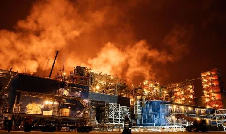 China, Russia Seek to Capitalize on Venezuela’s Near-Collapse Oil Industry