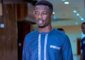 Kumawood actor, Kwaku Manu has backlashed Ghanaian blogger, Eugene Safo Nkansah, popularly known as Nkonkonsa, for allegedly publishing lies about him concerning his divorce case.