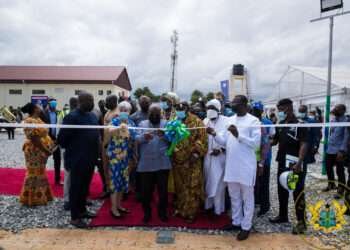 President Akufo-Addo commissioning the Pokuase Bulk Power Supply Point