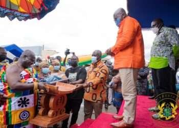 President Akufo-Addo pledges to redevelop Aburi Botanical Gardens 1 President Akufo-Addo, has expressed his intention to redevelop the Aburi Botanical Gardens soon, as part of government’s plan to boost the country’s tourism potential.