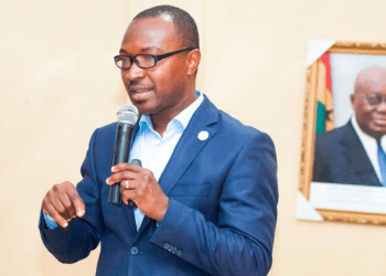 GHS Urges Nsawam Residents to be Vigilant on Avian Influenza Symptoms