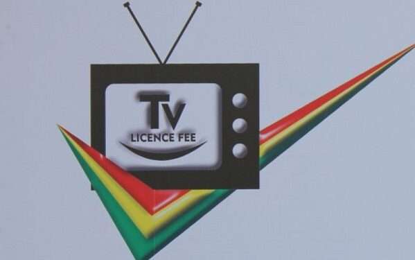 Economists Back Calls for Replacement of TV License Fee with A Media Tax 1 Economists Back Calls for Replacement of TV License Fee with A Media Tax