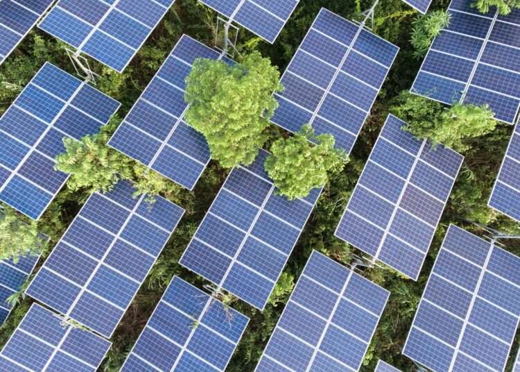 UK: Investing in Renewables Creates More Jobs than Fossil Fuels- Report 1 energy