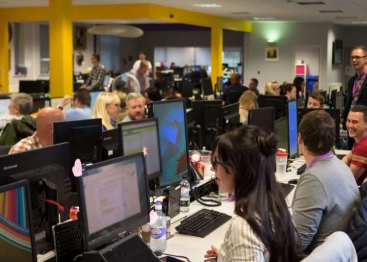 Atom Bank Adopts a 4-day working week 1 Atom Bank Adopts a 4-day working week