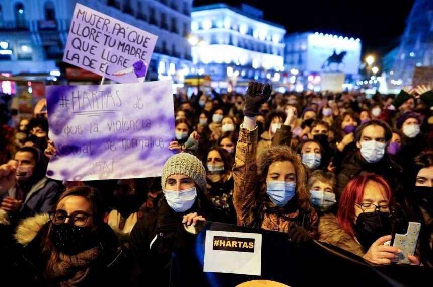 Thousands Protest to Demand an End to Violence against Women