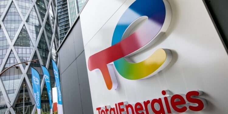 TotalEnergies Slips as GSE Opens Week with 90% Turnover Wipeout