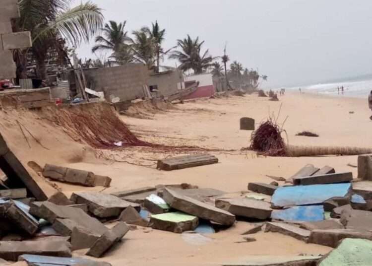 The Anlo Traditional Council has disclosed that it is collaborating with appropriate authorities to find lasting solution to the perennial tidal waves attack that affects some coastal areas in the Volta Region.