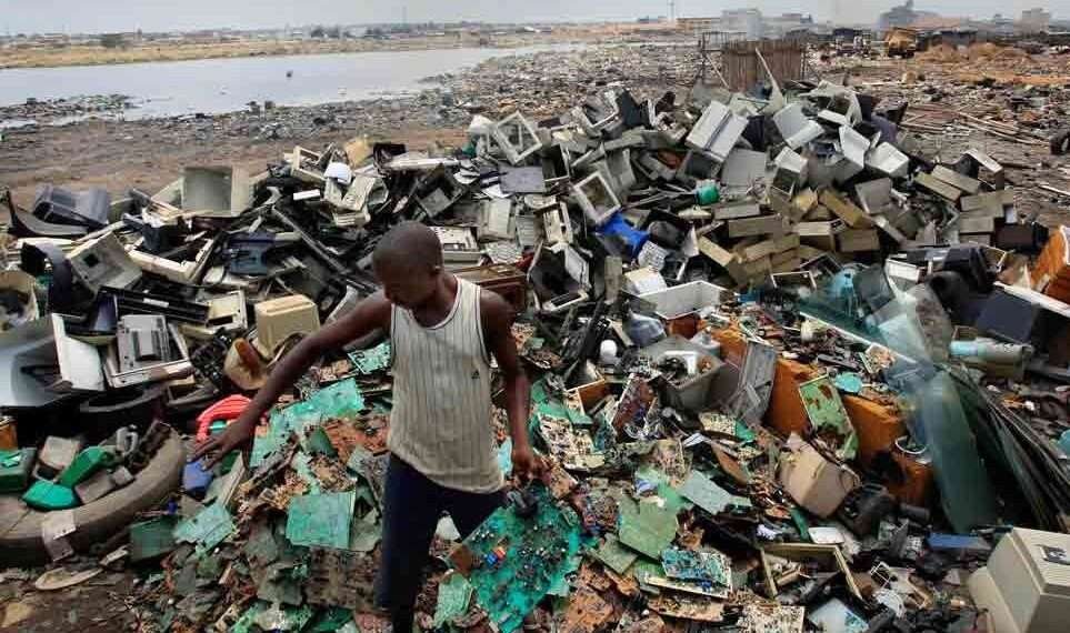 E-Waste Expert Calls On Gov’t To Find Ways Of Proper Disposal Of Waste 1 Dr Vincent Nartey, an e-waste expert, has called on government to prioritise bio-monitoring and redress assessment to ensure efficient management of electronic waste.