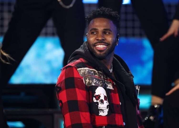 Jason Derulo Arrested After Attacking Men who Called him Usher 1 Jason Derulo let his wild side out in the lobby of a Las Vegas casino when he allegedly attacked two men, one of whom shouted “fuck you bitch” at him and called him “Usher,” according to video showing the incident.