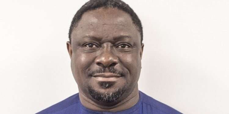 President of the Ghana Union of Traders’ Association (GUTA), Dr. Joseph Obeng, has urged the Association of Ghana Industries (AGI) to take advantage of the high cost of imported goods in the market by ensuring Made-In-Ghana goods offers competitive prices.