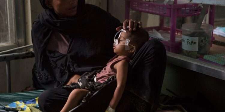 Antibiotic-resistant Superbugs Kill More People than AIDS or Malaria- New Study