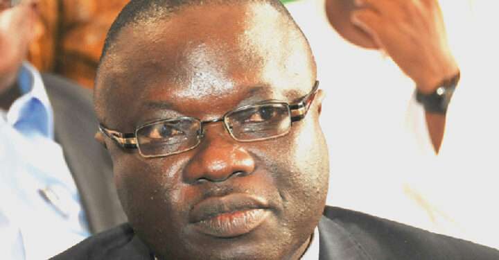 Come Out With Clear A Plan To Address Water Crisis- Vincent Oppong Asamoah 1 Ranking Member on the Committee for Water and Sanitation, Vincent Oppong Asamoah, has called on the government through the Ministry of Sanitation and Water Resources to set out a clear a plan to address the prevailing water crisis in the country.