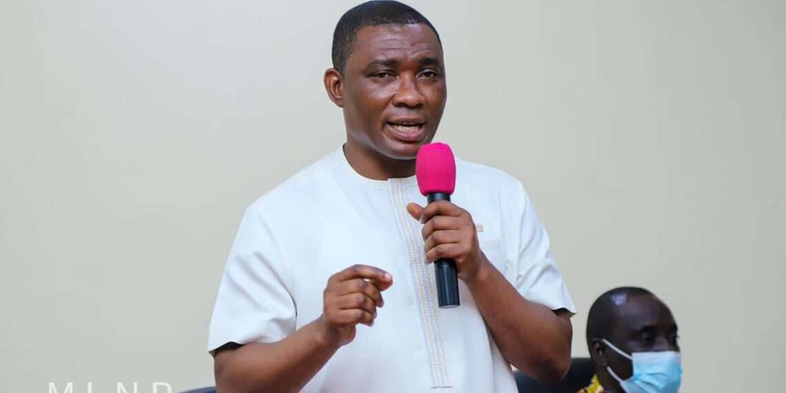 Deputy Minister for Lands and Natural Resources, George Mireku Duker