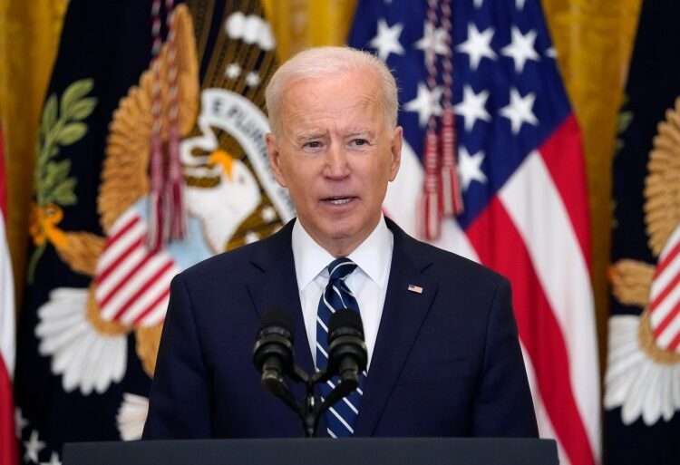 Ukraine Crisis: Biden Convinced Putin has Decided to Invade 1 Joe Biden says he is 'convinced' Putin will invade Ukraine