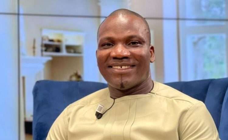 Ofori Amponsah is looking for trouble- Francis Amo 1 Francis Amo has reacted to some disparaging comments made by highlife artist, Ofori Amponsah.