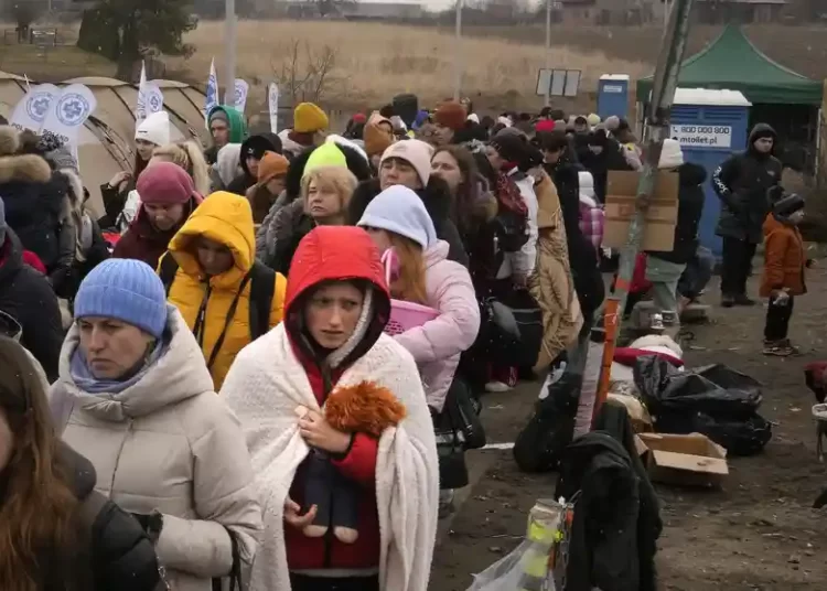 People Trapped In Ukrainian Cities Are In Need Of Urgent Humanitarian Assistance, IRC Warns 1 People Trapped In Ukrainian Cities Are In Need Of Urgent Humanitarian Assistance, IRC Warns
