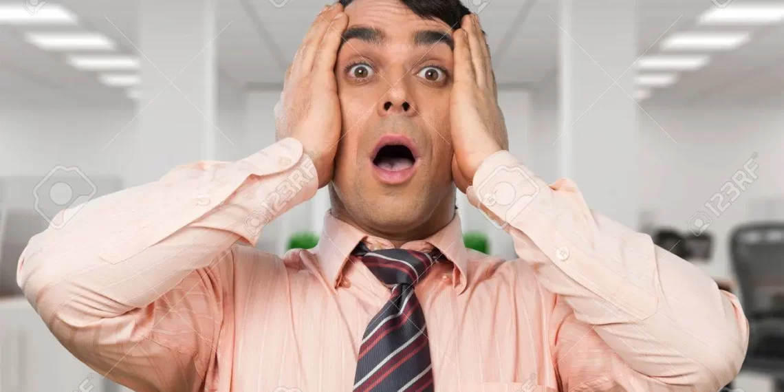 Man Gets 2kg Dumbbell Stuck in his Bum, Doctors Operate by Hand 1 dumbbell from a man's anal verge after he had got it stuck in his rectum.