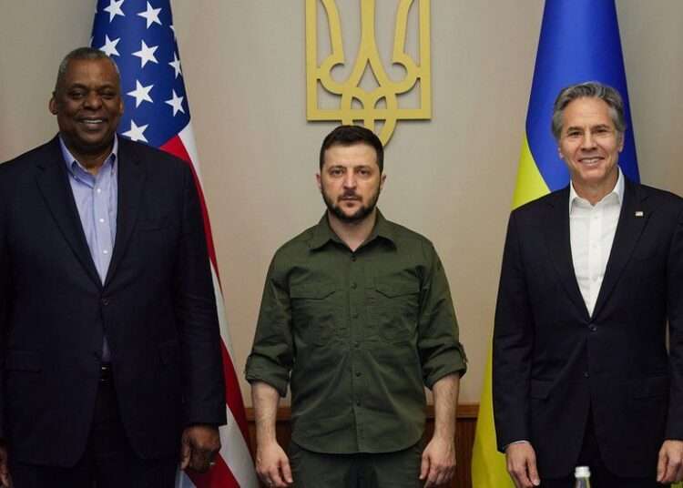 US Wants Russia Weakened in Ukraine 1 Mr Austin (L), Volodymyr Zelenskyy (M) and Mr. Blinken (R)