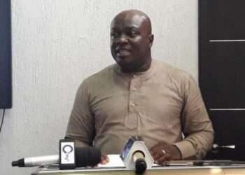 President of the Ghana Publishers Association, Asare Konadu Yamoah, has revealed that the Association has signed contracts with the Ministry of Education for printing of textbooks for basic schools.