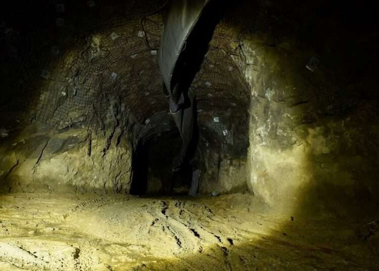 Burkina Faso: Four Of Eight Miners Trapped Underground For 39 Days Found Dead 1 Burkina Faso: Four Of Eight Miners Trapped Underground For 39 Days Found Dead
