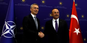 NATO Secretary-General Jens Stoltenberg and Turkish Foreign Minister Mevlut Cavusoglu [File: Umit Bektas/Reuters]