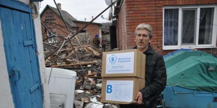 WFP to Support 6 Million People Caught up in the World's Fastest-Growing Humanitarian Crisis 1 World Food Programme