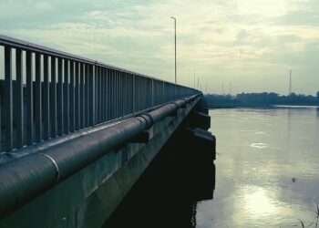 Ghana Highways Authority Committed To Resolve Issues On Sogakope Bridge 4 Public Relations Officer of the Ghana Highways Authority, Cecil Obodai Wentum, has expressed commitment of the Authority to resolve issues and concerns associated with the Sogakope bridge in the Volta Region.