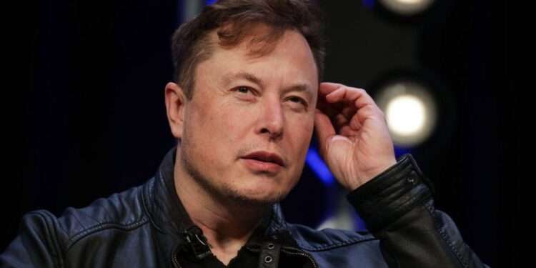 Elon Musk Hints Job Cuts in First Meeting with Twitter Employees 1 Elon Musk