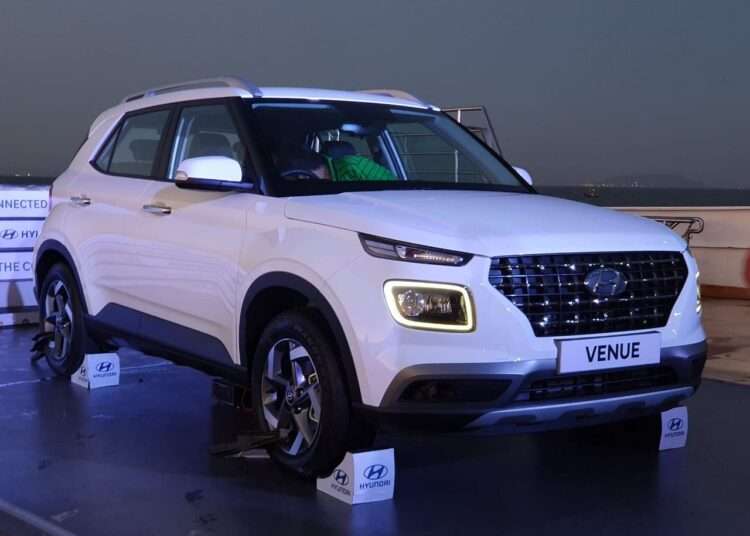 Hyundai Venue Compact SUV Given Midlife Makeover 1 evoindia import 2019 04 WhatsApp Image 2019 04 17 at 19.26.47 1