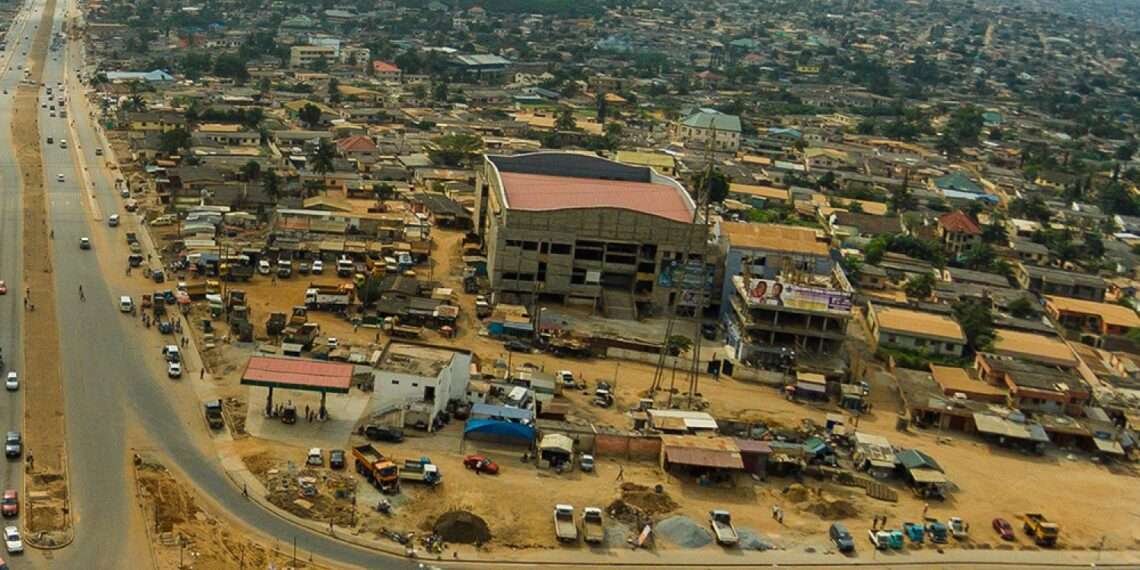 COVID-19 And The Ukraine-Russia Crisis To Test Ghana’s Economic Resilience And Inclusivity 1 COVID-19 And The Ukraine-Russia Crisis To Test Resilience And Inclusivity Of Ghana’s Rebound